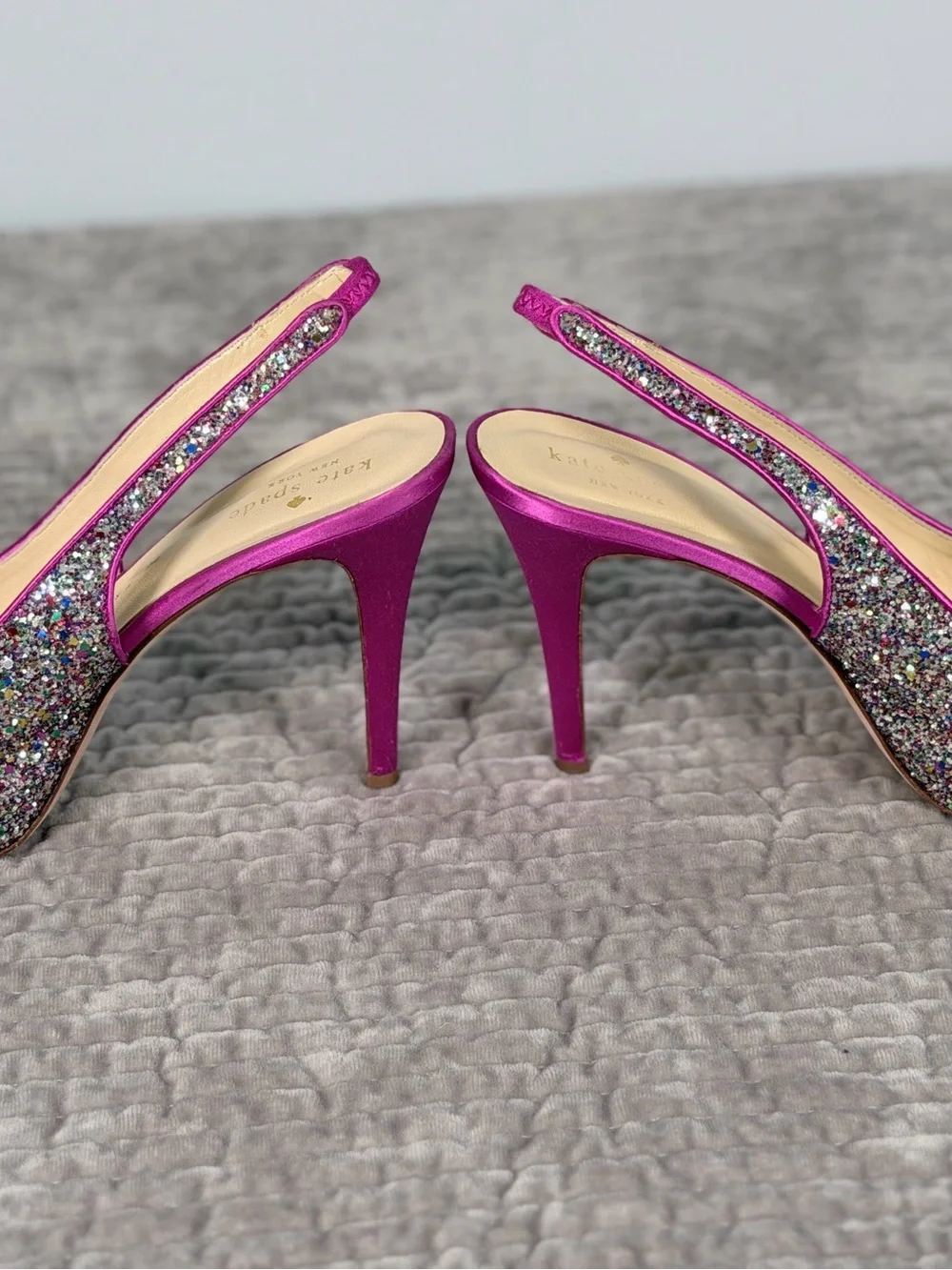 KATE SPADE Glitzy Fuschia Pink Glitter Slingback Peep-toe Platform Heels Size 8B
